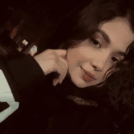 𝐿𝑎𝑣𝑖𝑛 / ایــده استــوری